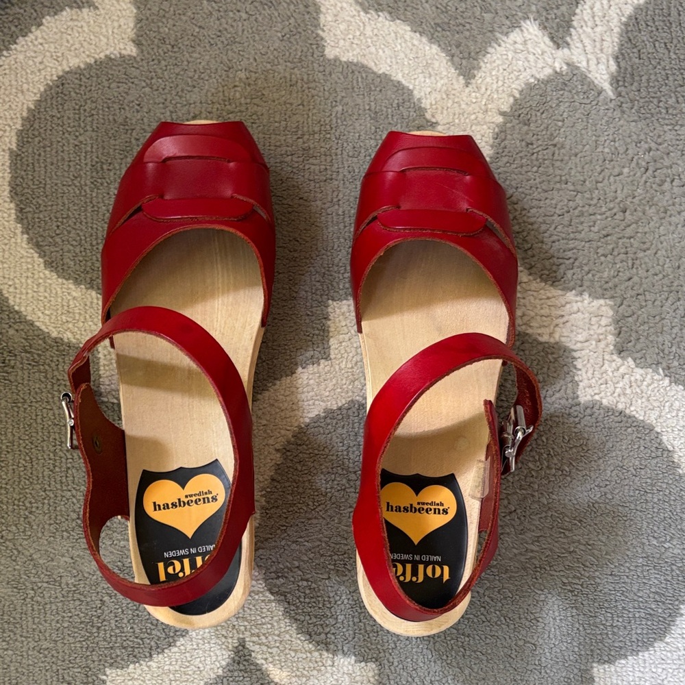 Swedish Hasbeens Cherry Red Leather Sandals Size 40